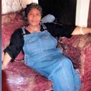 Meet your Posher, Iris